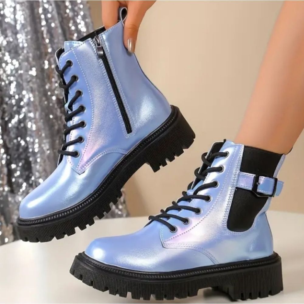 Ladies Vibrant versatile boots sz 9.5
